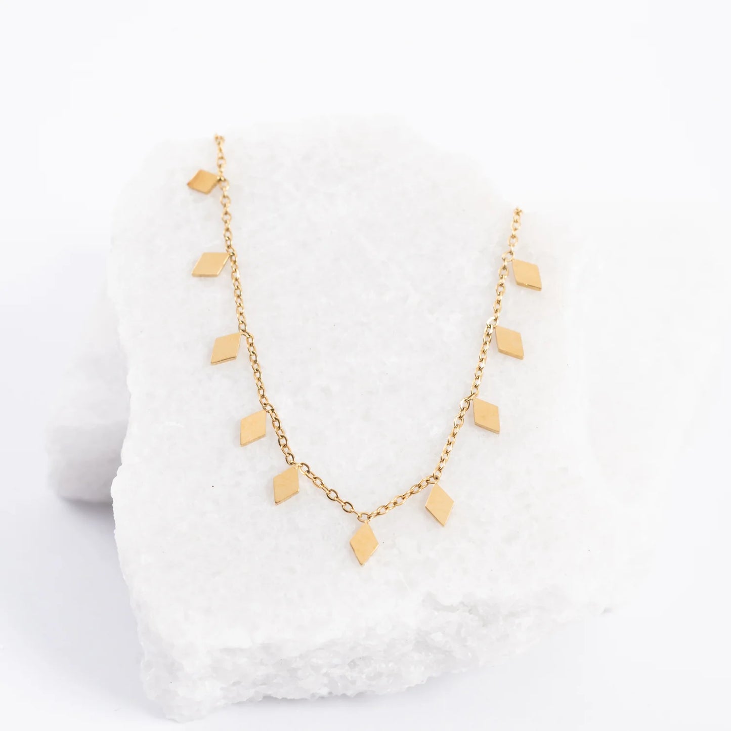 Diamond shape charm necklace